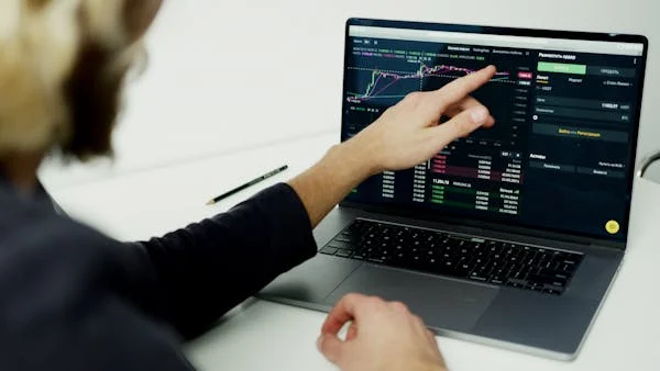 Forex Trading Strategies: How to Approach the Market for Maximum Profit