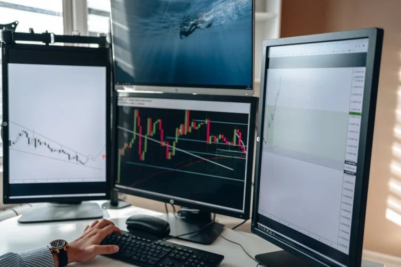 The Role of Sentiment Analysis in Forex Trading: How to Harness Market Psychology