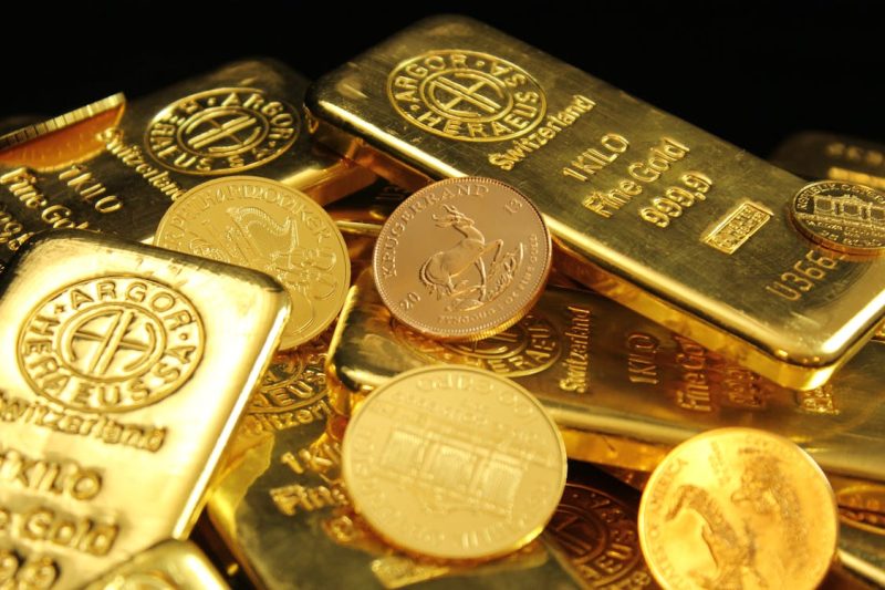 How to Safely Invest in Gold: A Beginner’s Guide